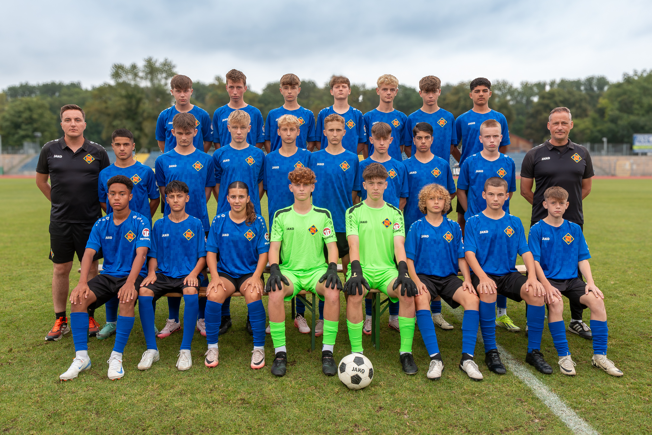 https://tuskoblenz.de/wp-content/uploads/2024/10/U15_Teamfoto.jpg