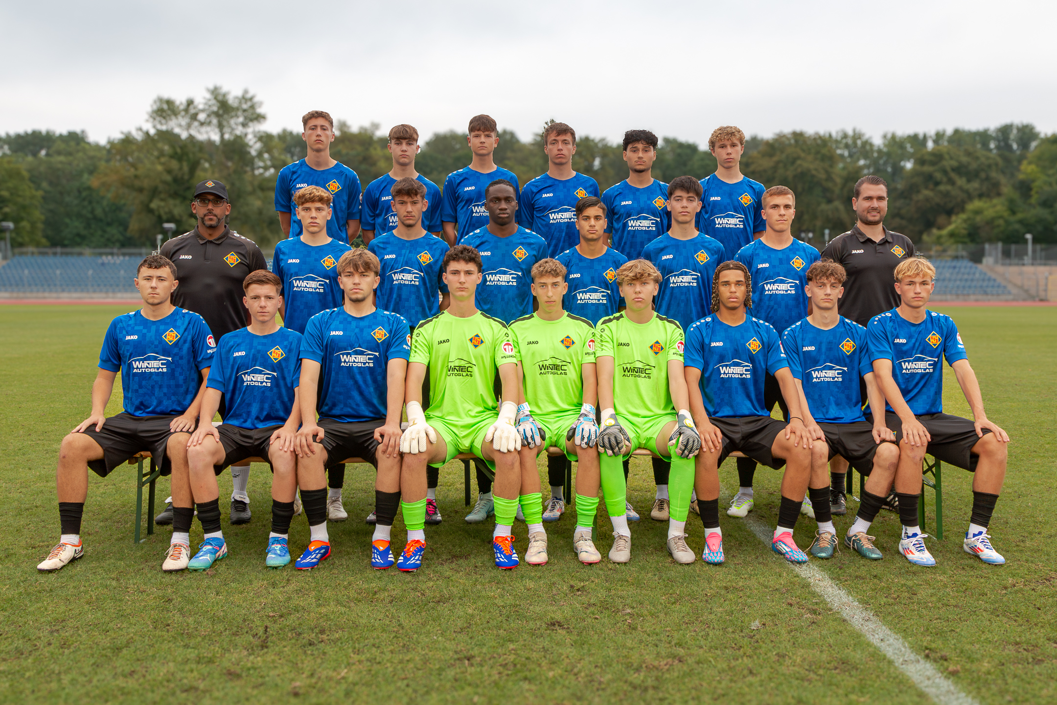 https://tuskoblenz.de/wp-content/uploads/2024/10/U17_Teamfoto.jpg