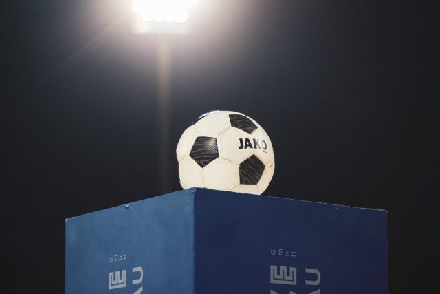 Erstes Flutlichtspiel der Saison auf dem Oberwerth: TuS Koblenz empfängt FV Engers 07