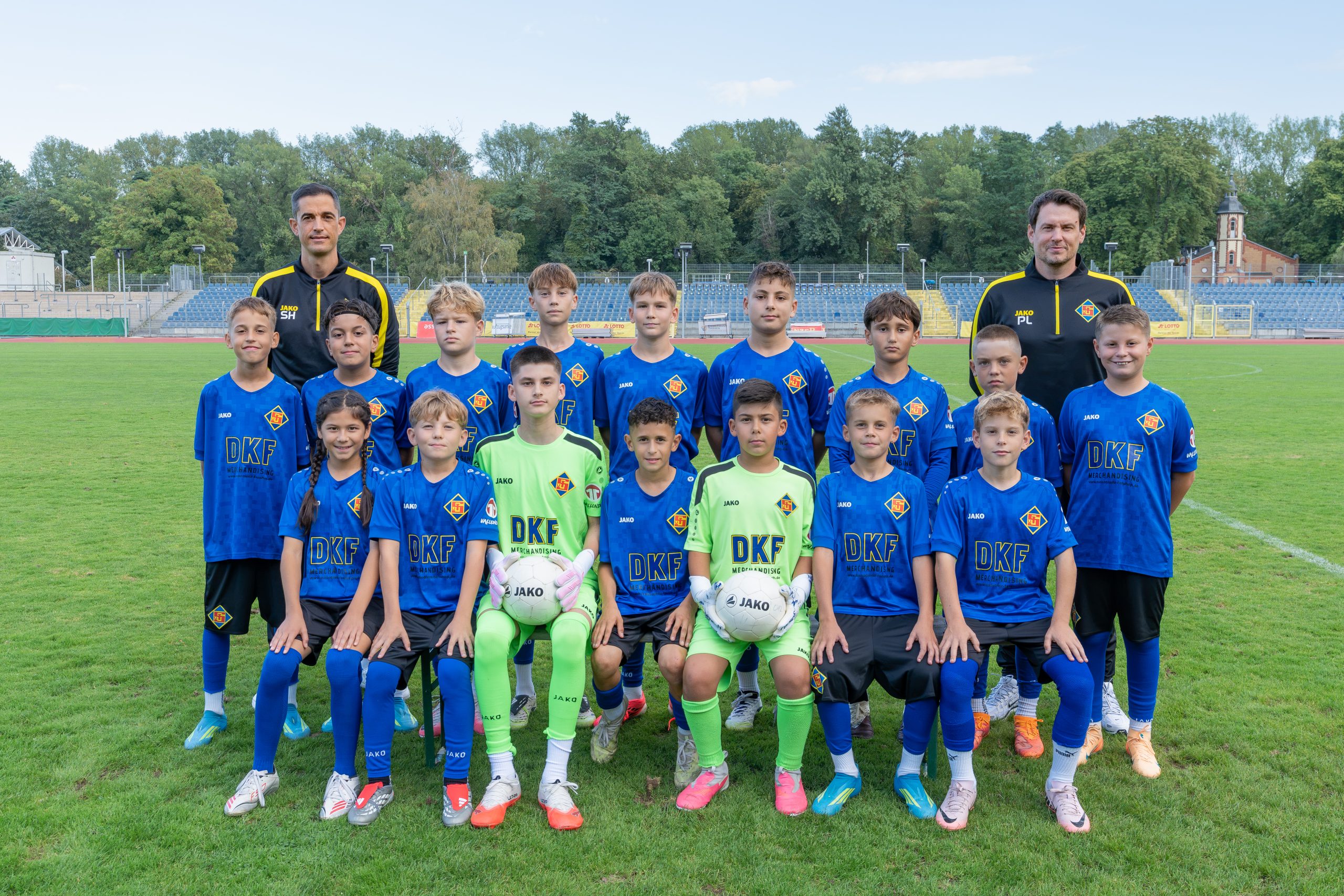 U12_Mannschaftsfoto https://tuskoblenz.de/wp-content/uploads/2026/10/U12_Mannschaftsfoto-scaled.jpg
